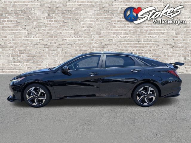 Used 2023 Hyundai Elantra SEL w/ Convenience Package FWD image 7