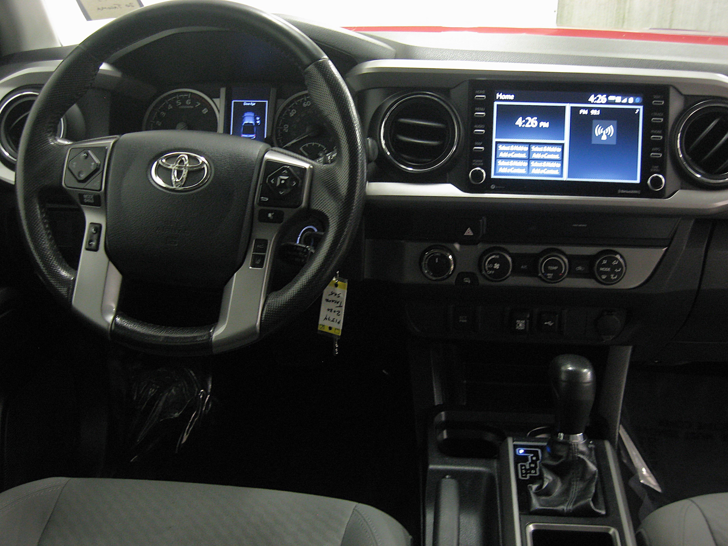 Used 2020 Toyota Tacoma SR5 image 2
