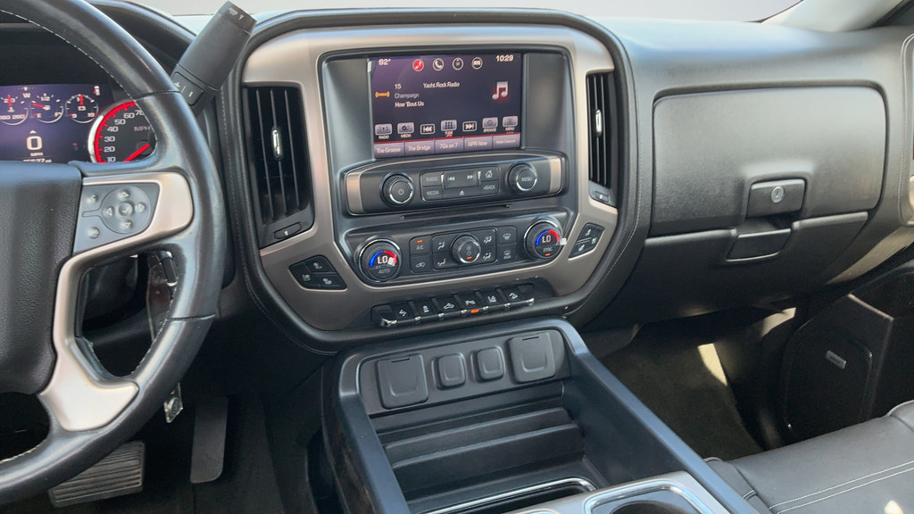 Used 2016 GMC Sierra 2500 Denali w/ Driver Alert Package AWD/4WD image 9