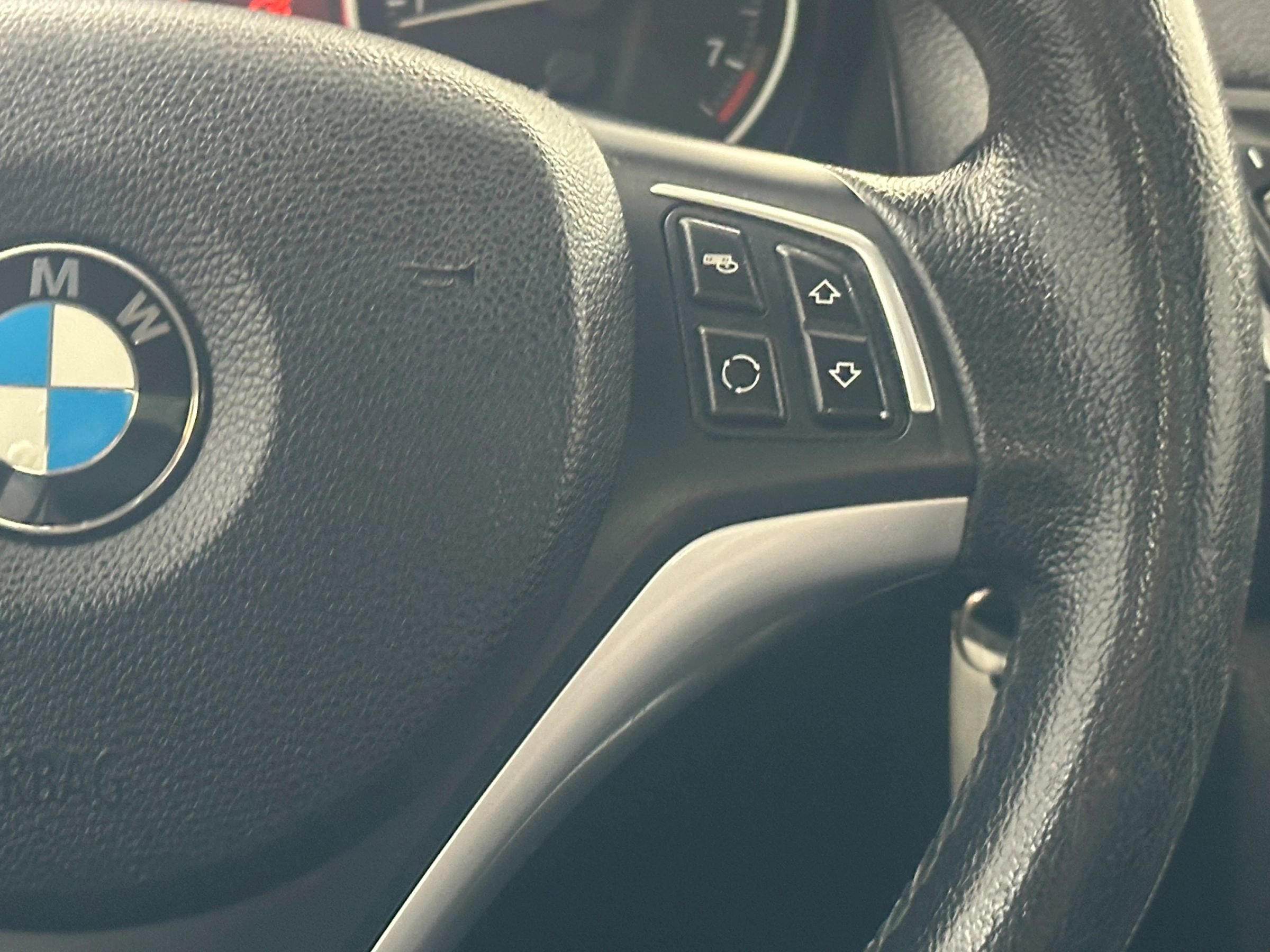 Used 2013 BMW X1 sDrive28i RWD image 21