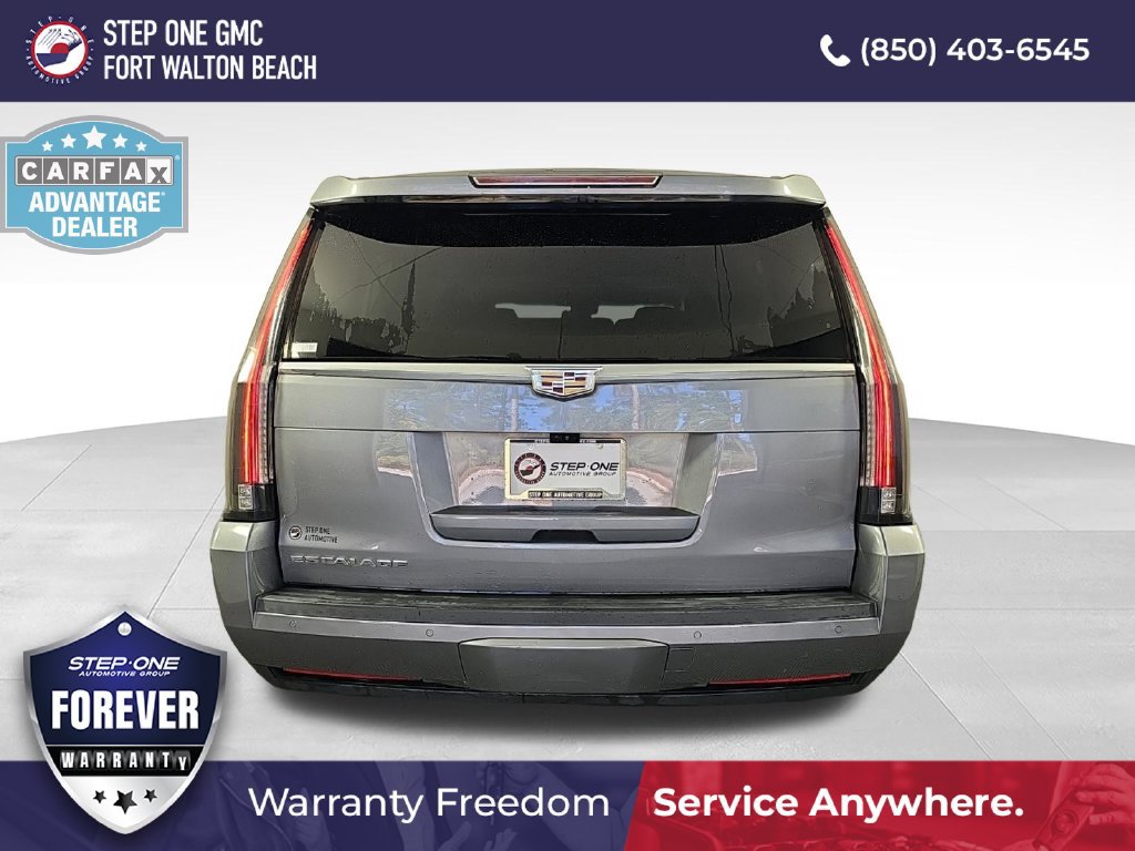 Used 2018 Cadillac Escalade ESV Premium Luxury RWD image 6