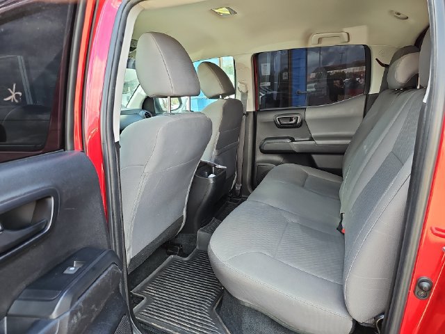 Used 2023 Toyota Tacoma SR AWD/4WD image 10
