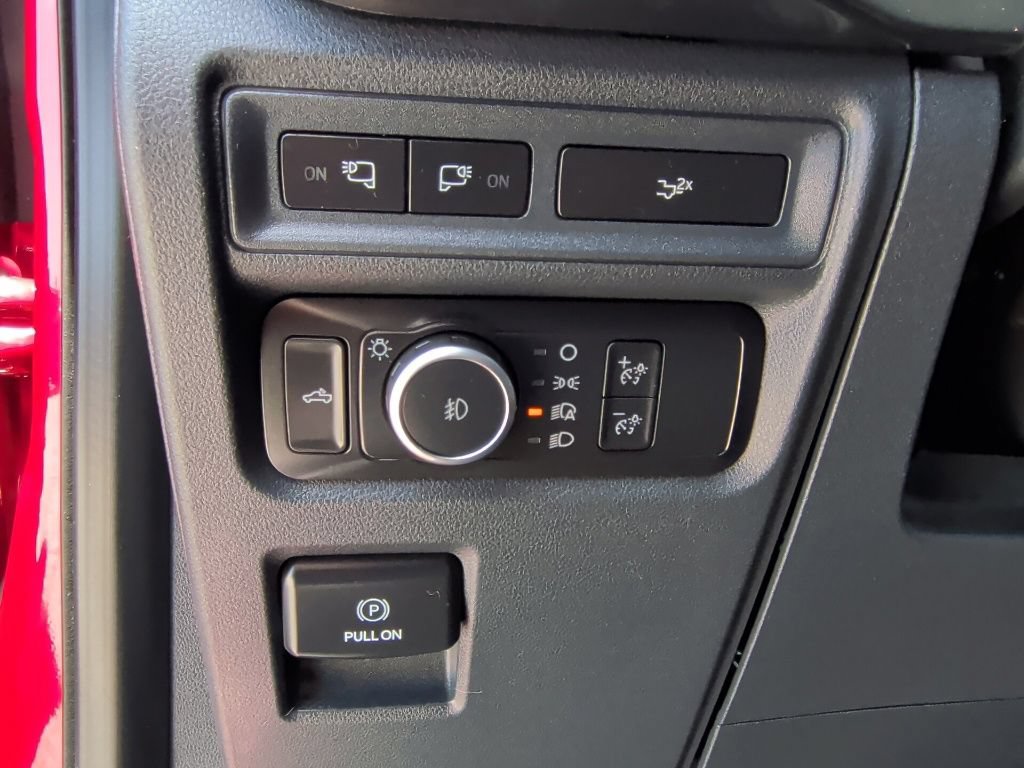 Used 2022 Ford F150 XLT w/ Equipment Group 302A High AWD/4WD image 15