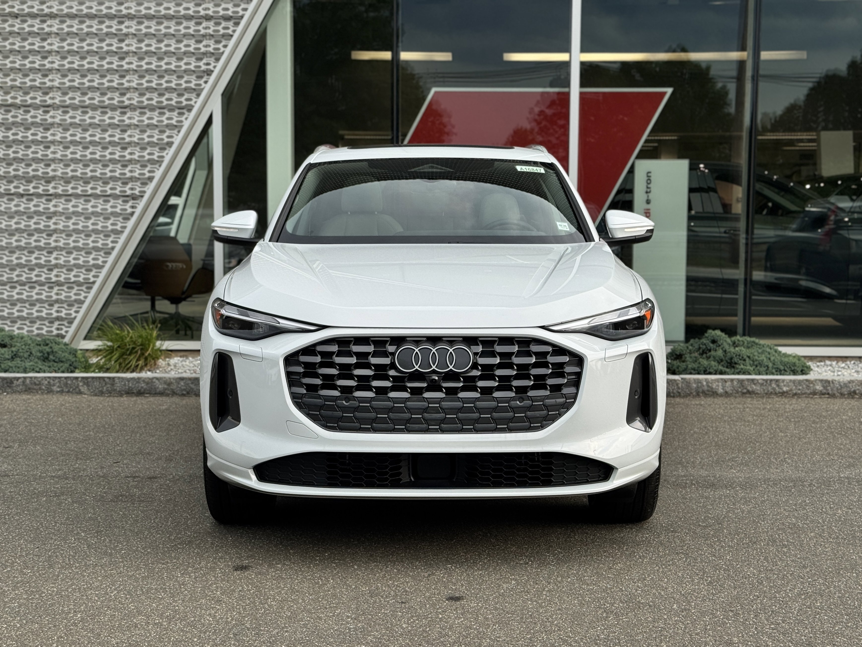 New 2025 Audi Q5 Premium image 6