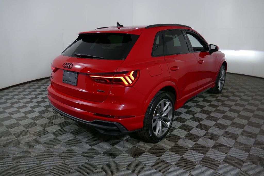 Used 2024 Audi Q3 2.0T Premium Plus AWD/4WD image 3