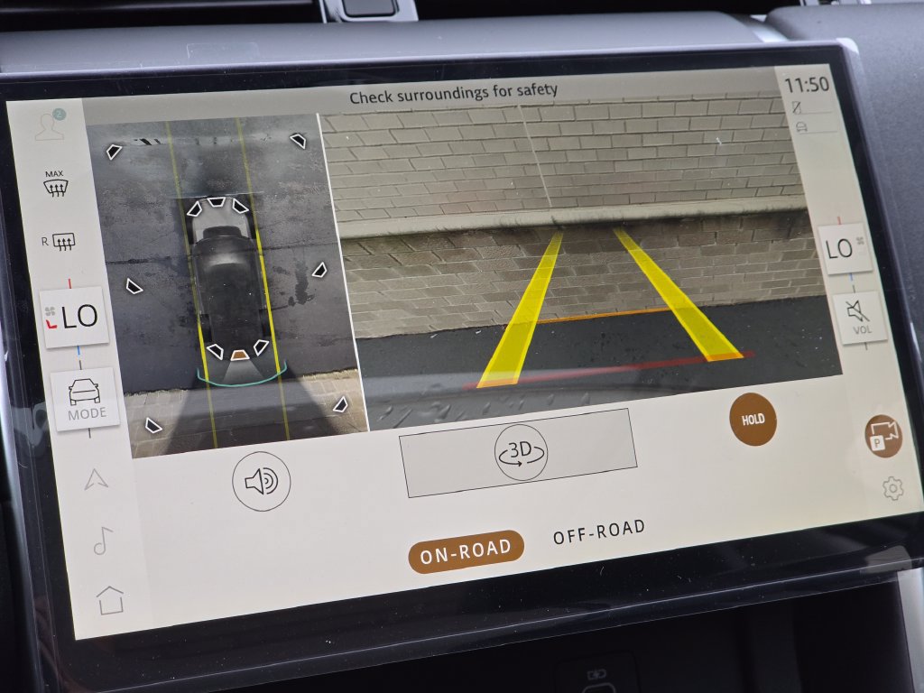 New 2025 Land Rover Discovery Sport S AWD/4WD image 4