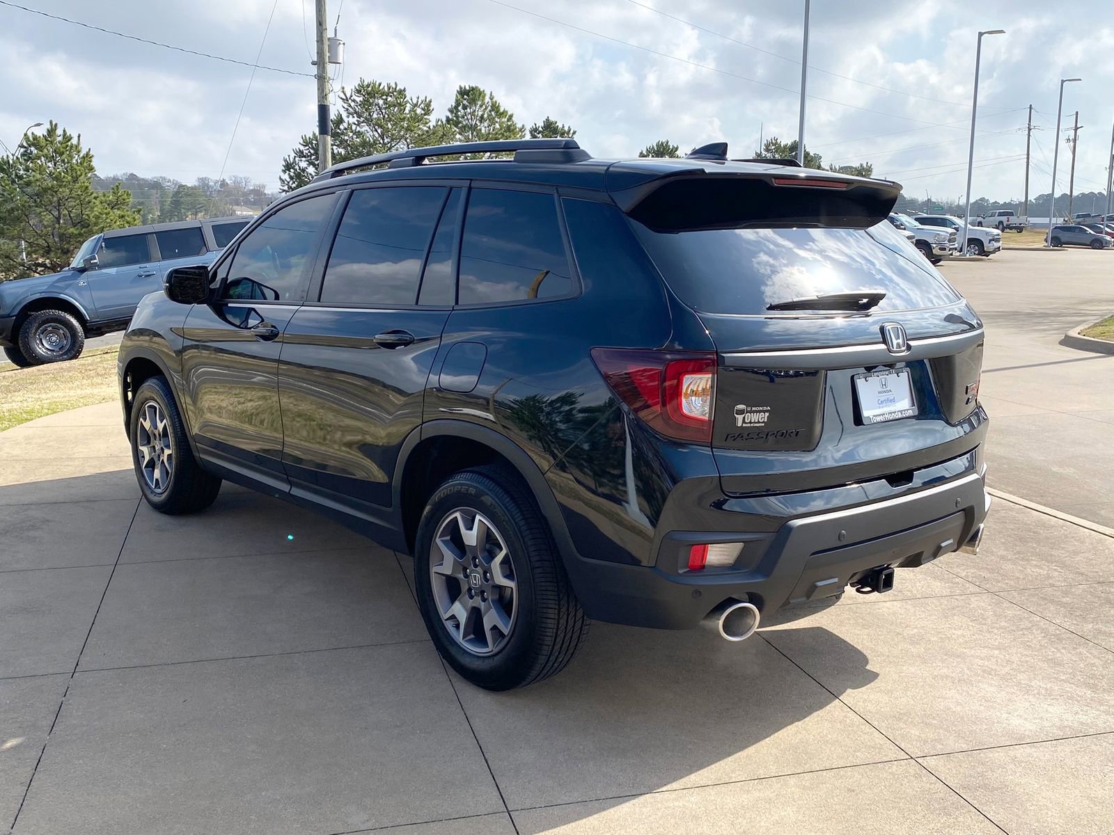 Used 2022 Honda Passport TrailSport image 4