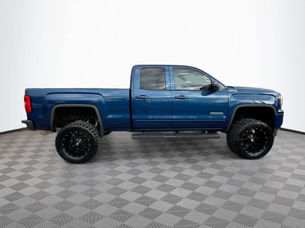 Used 2018 GMC Sierra 1500 SLE image 4