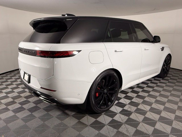 Used 2025 Land Rover Range Rover Sport Dynamic SE AWD/4WD image 5