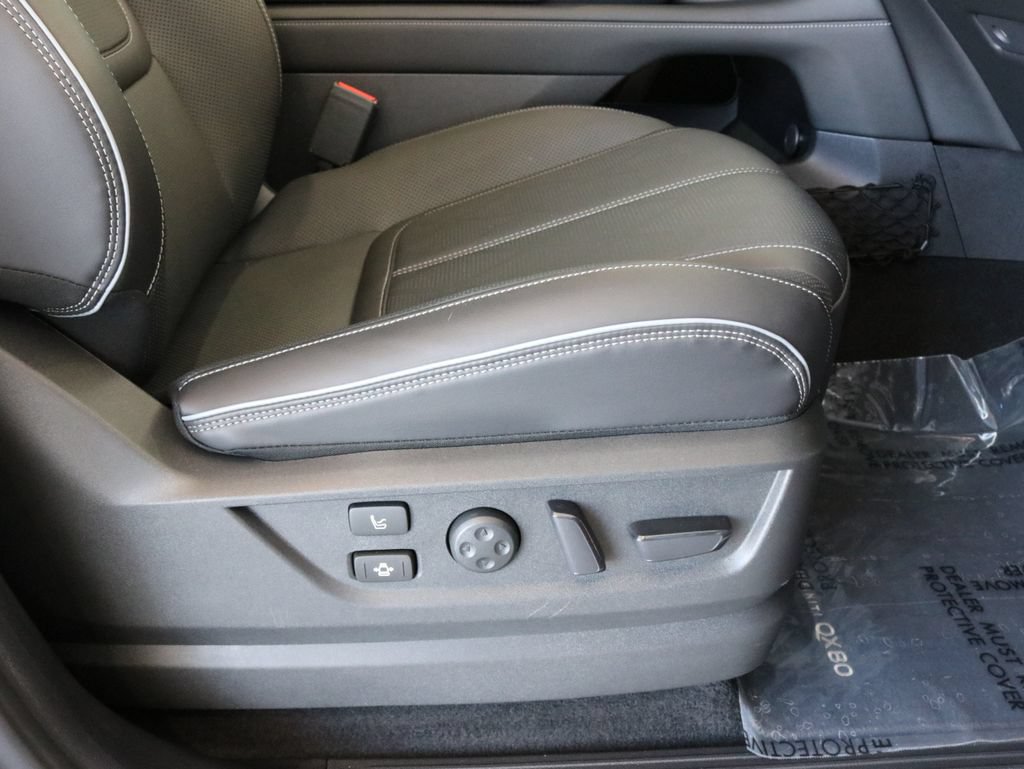 Certified 2025 INFINITI QX80 Sensory w/ Premium Cargo Package AWD/4WD image 51