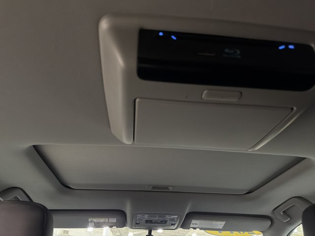 Used 2014 Toyota Highlander XLE AWD/4WD image 27