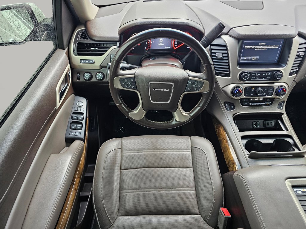 Used 2016 GMC Yukon XL Denali w/ Open Road Package image 3