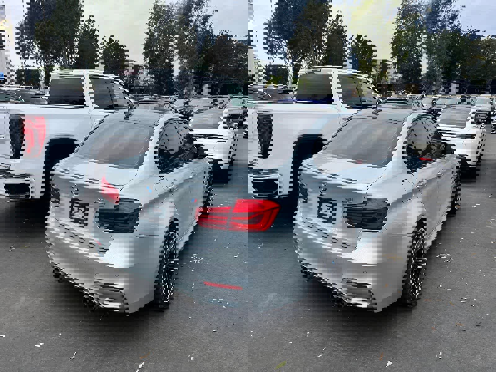 Used 2016 BMW M3 image 3