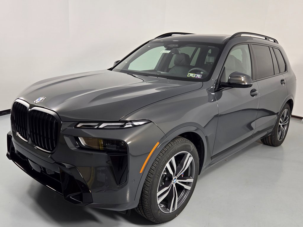 New 2026 BMW X7 xDrive40i w/ Executive Package image 3