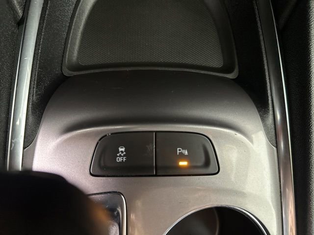 Used 2024 Chevrolet Malibu LT FWD image 17