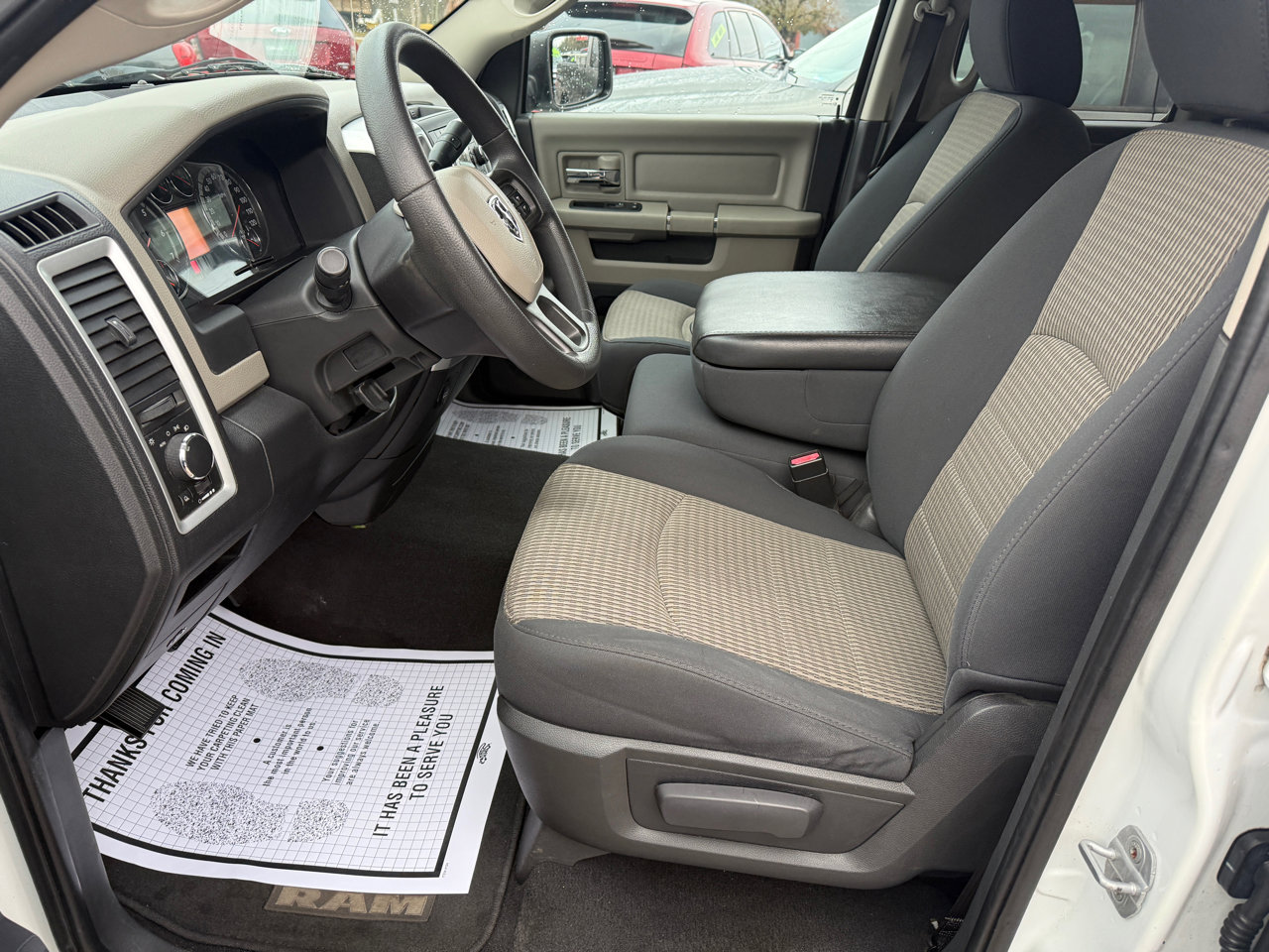 Used 2012 RAM 1500 Classic SLT image 9