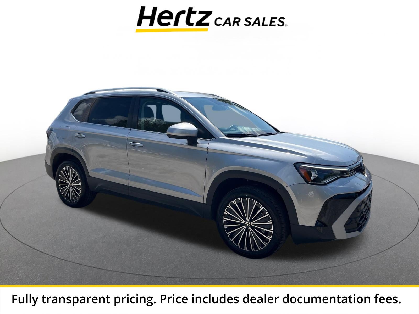 Used 2025 Volkswagen Taos SE FWD image 1