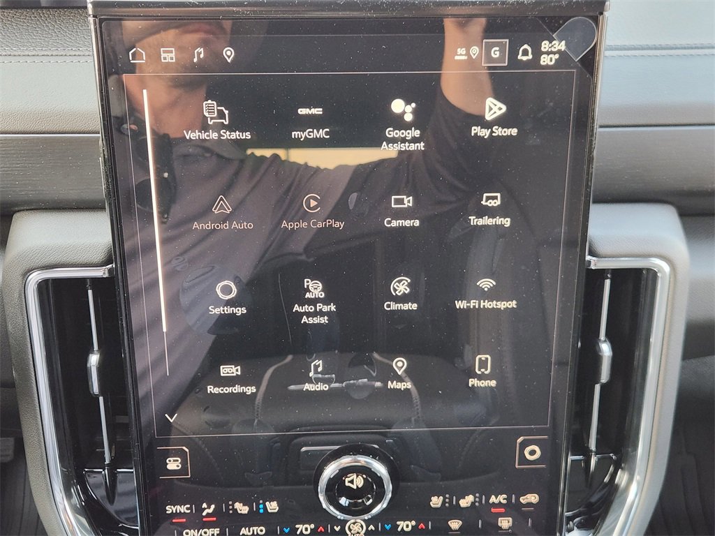 New 2026 GMC Yukon Denali w/ Sun & Power Step Package image 11