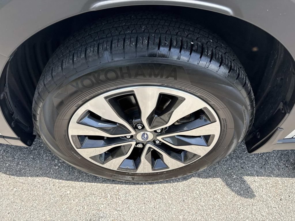 Certified 2025 Subaru Outback Limited w/ Popular Package #2 AWD/4WD image 10