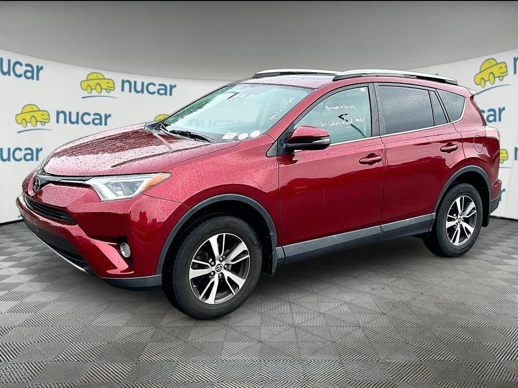 Used 2018 Toyota RAV4 XLE AWD/4WD image 3