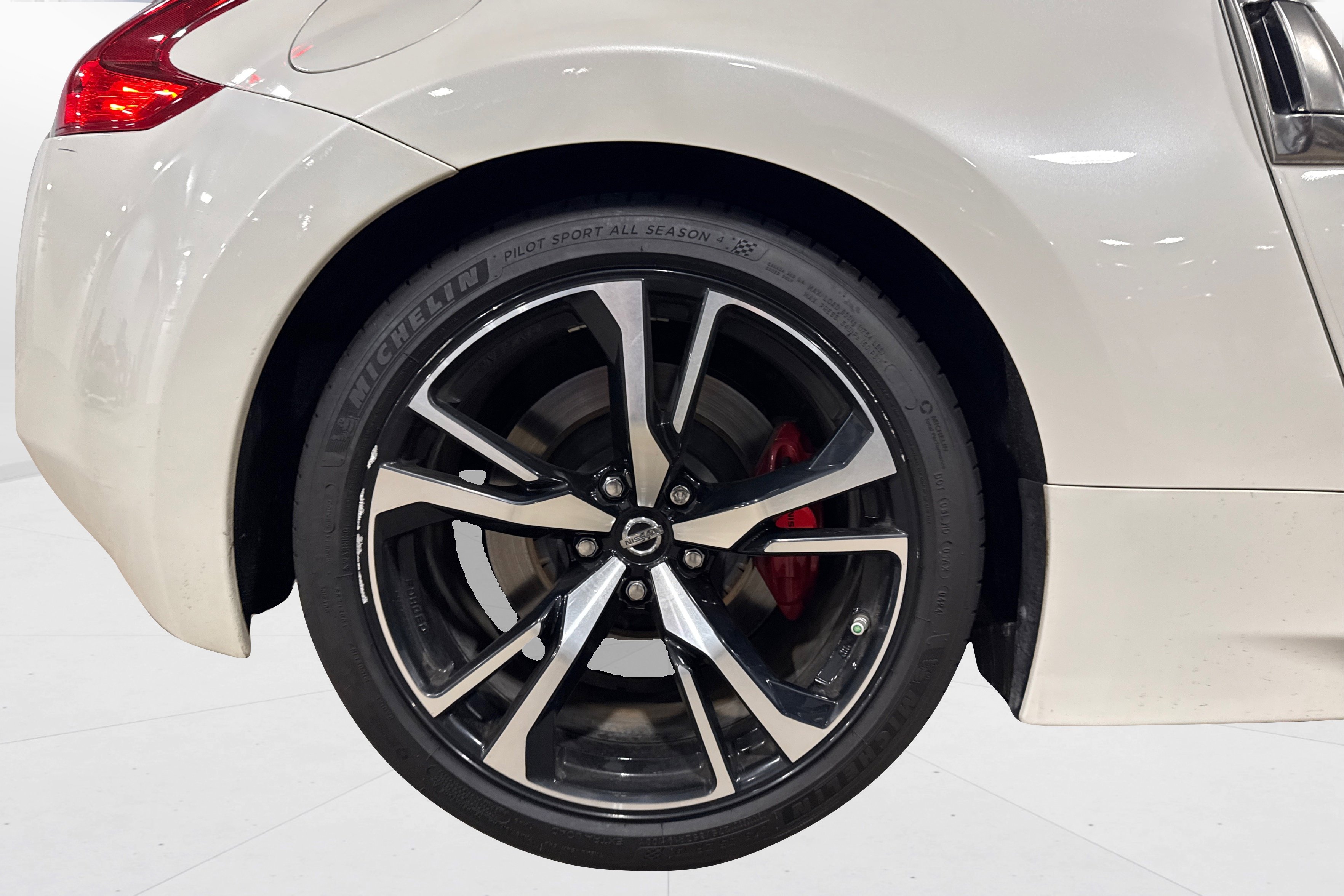 Used 2020 Nissan 370Z Touring Sport image 46