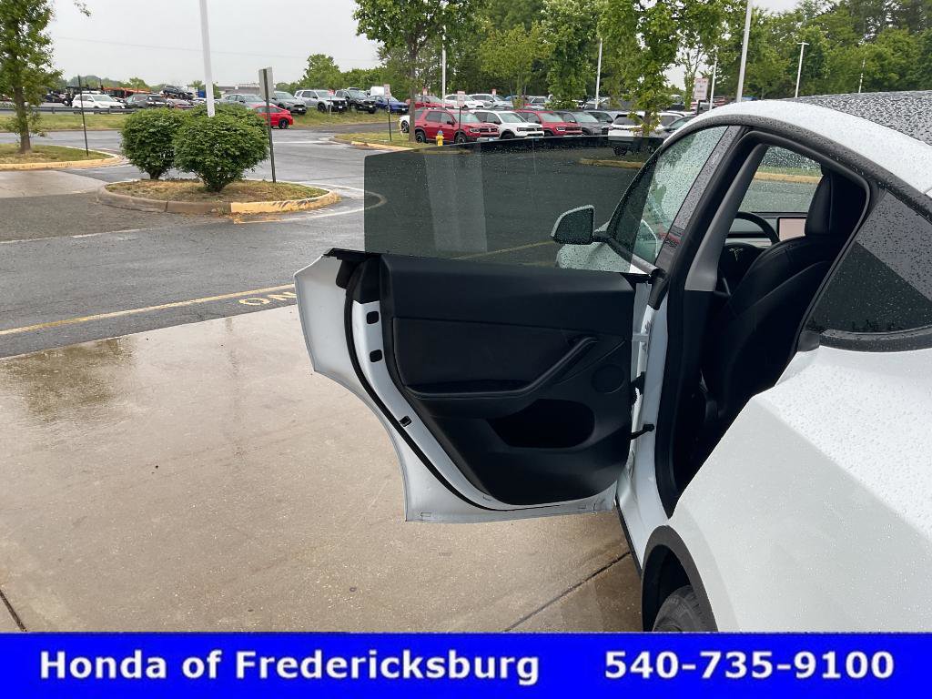 Used 2023 Tesla Model Y Long Range AWD/4WD image 16