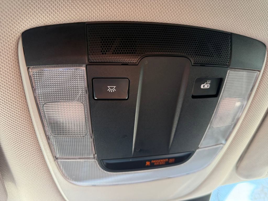 Used 2021 Kia Sorento LX image 21