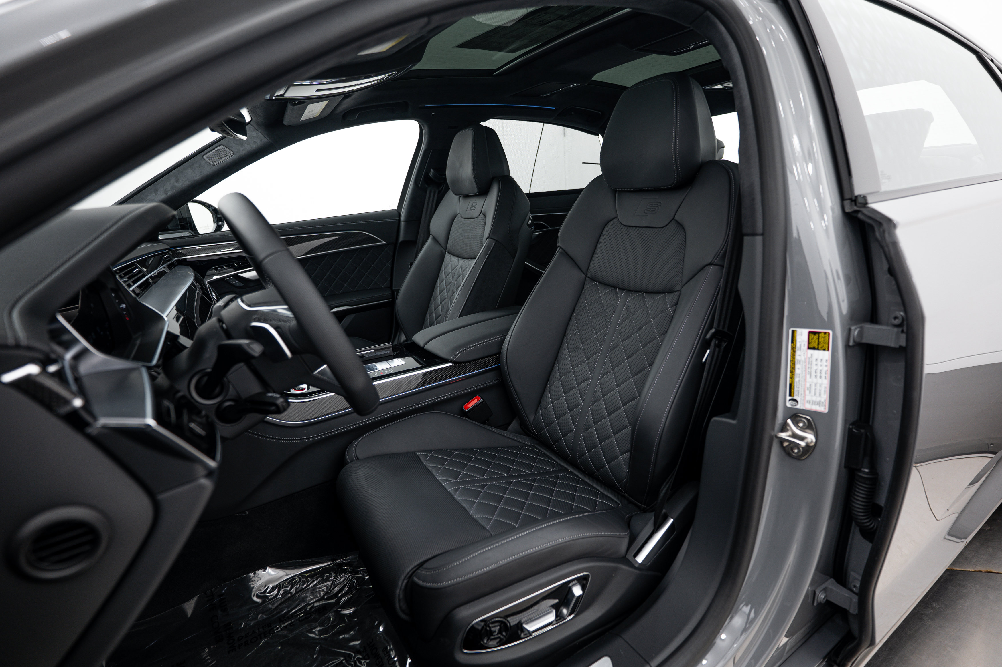 New 2026 Audi S8 AWD/4WD image 18