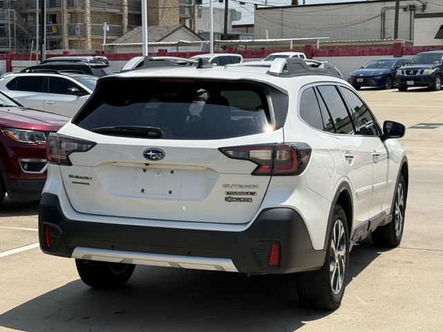 Used 2022 Subaru Outback Touring XT AWD/4WD image 4
