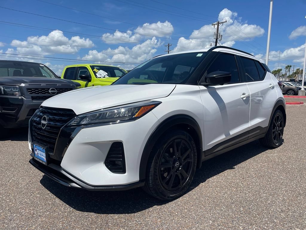 Certified 2024 Nissan Kicks SR w/ SR Premium Package FWD image 3