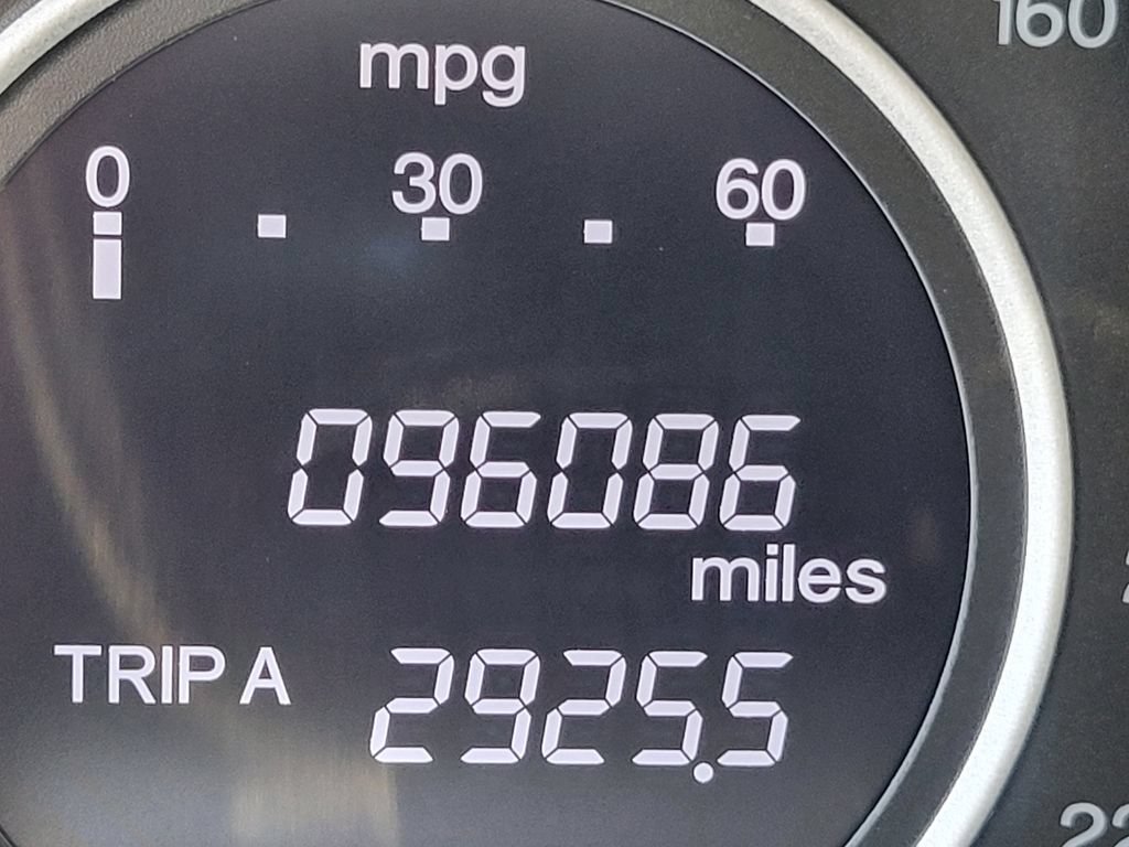 Used 2015 Honda CR-V LX image 23