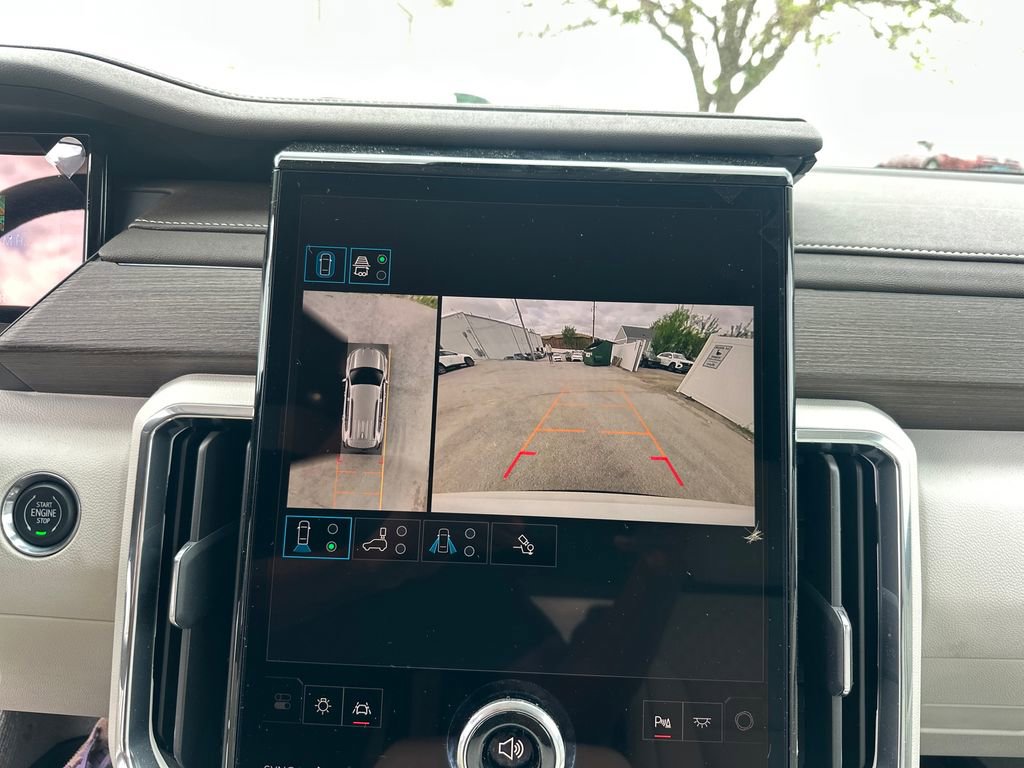 Used 2025 GMC Acadia Denali w/ Super Cruise Package AWD/4WD image 16