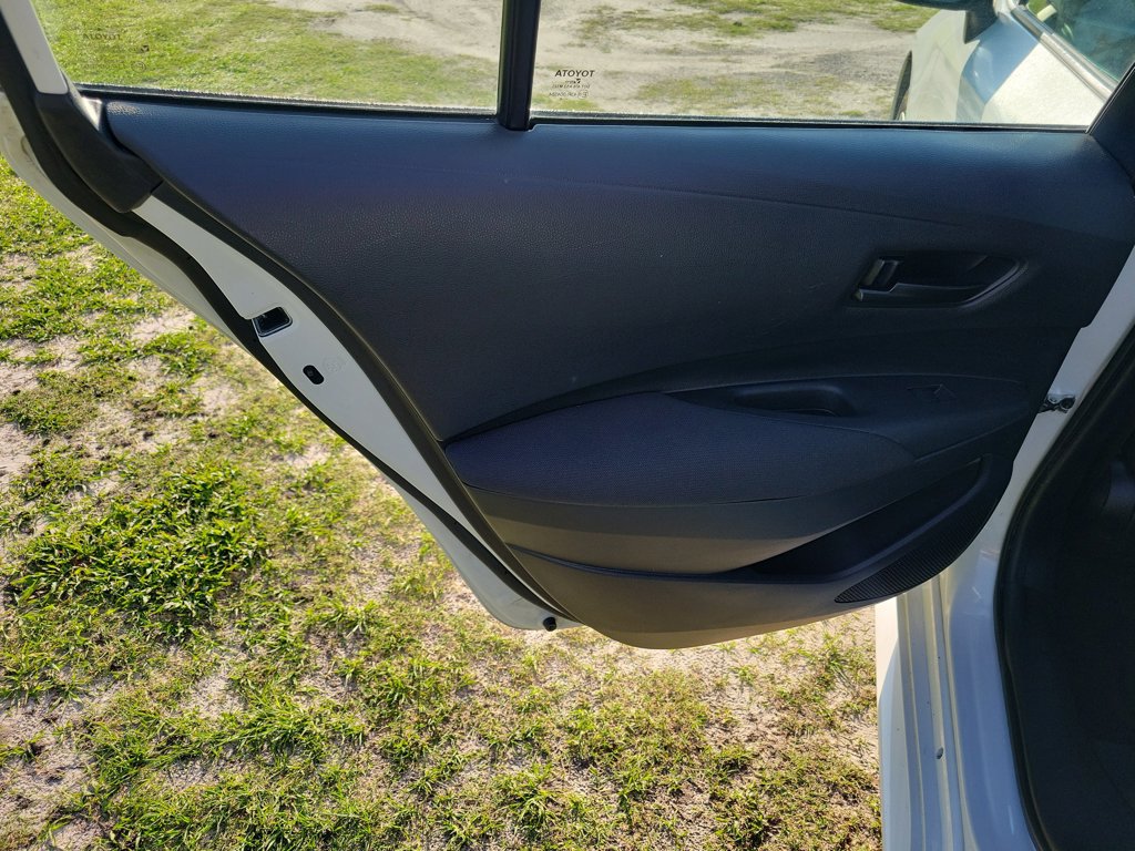 Used 2024 Toyota Corolla LE FWD image 29