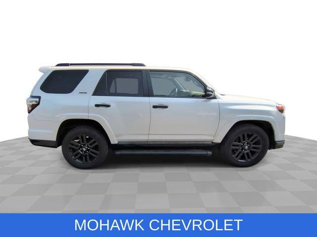 Used 2020 Toyota 4Runner Nightshade AWD/4WD image 9