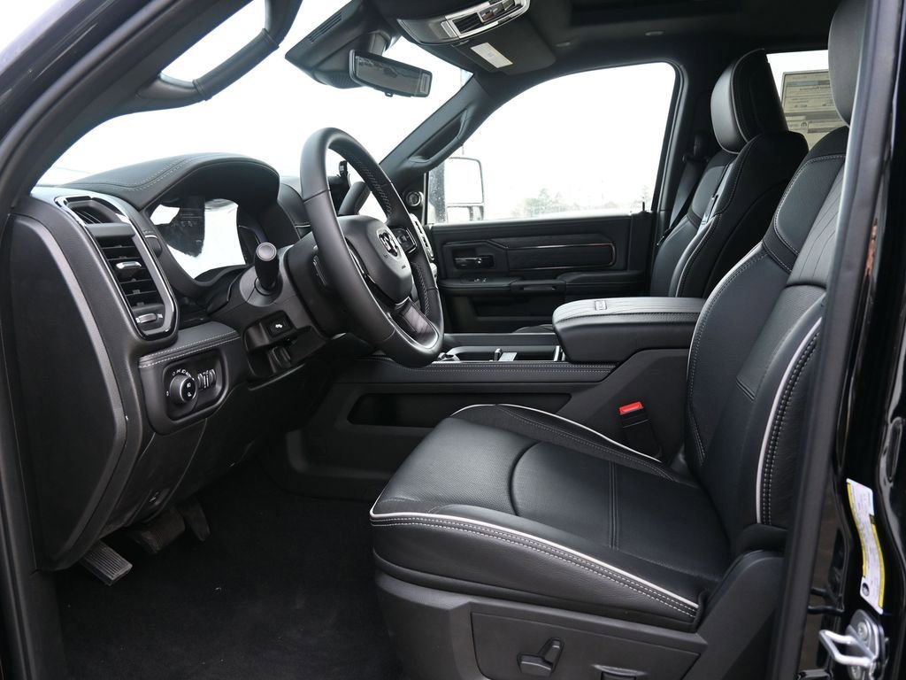 New 2026 RAM 3500 Limited image 11