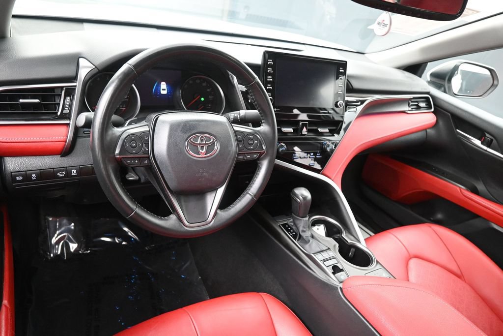 Used 2024 Toyota Camry XSE FWD image 33