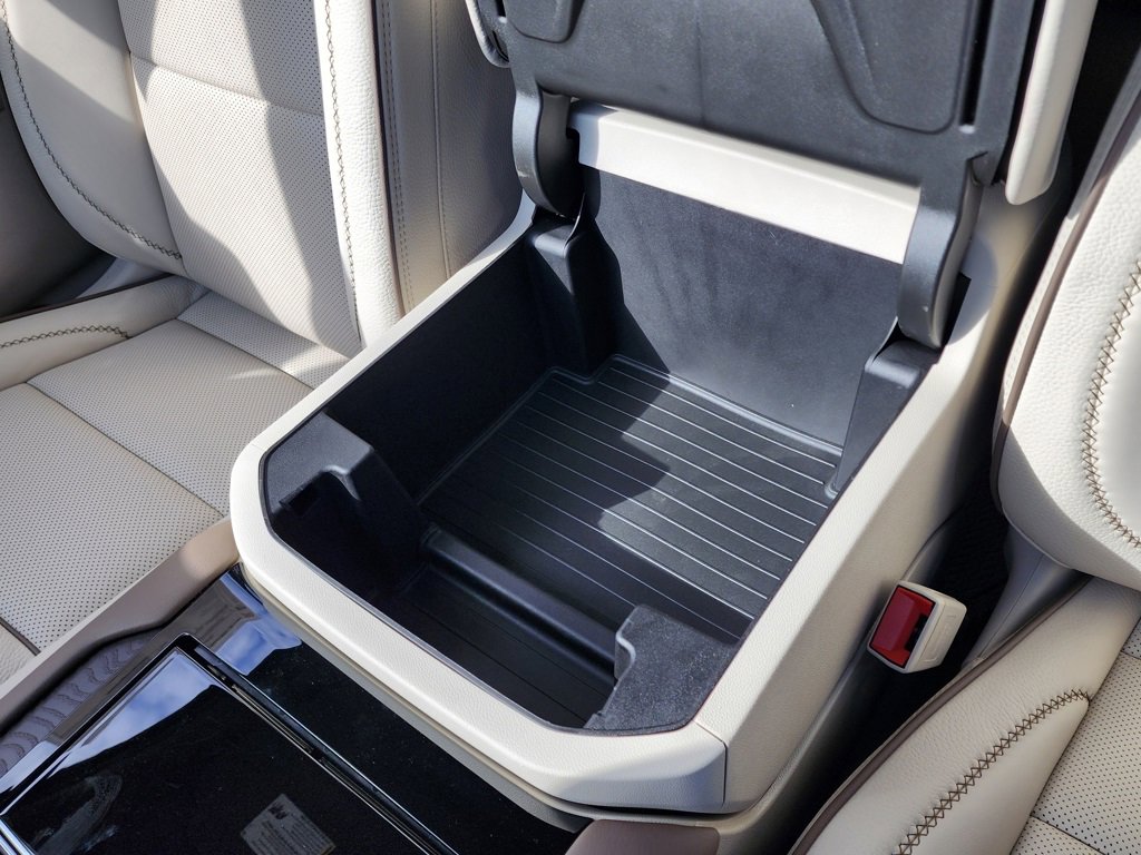 New 2026 GMC Yukon XL Denali w/ Sun & Power Step Package image 37