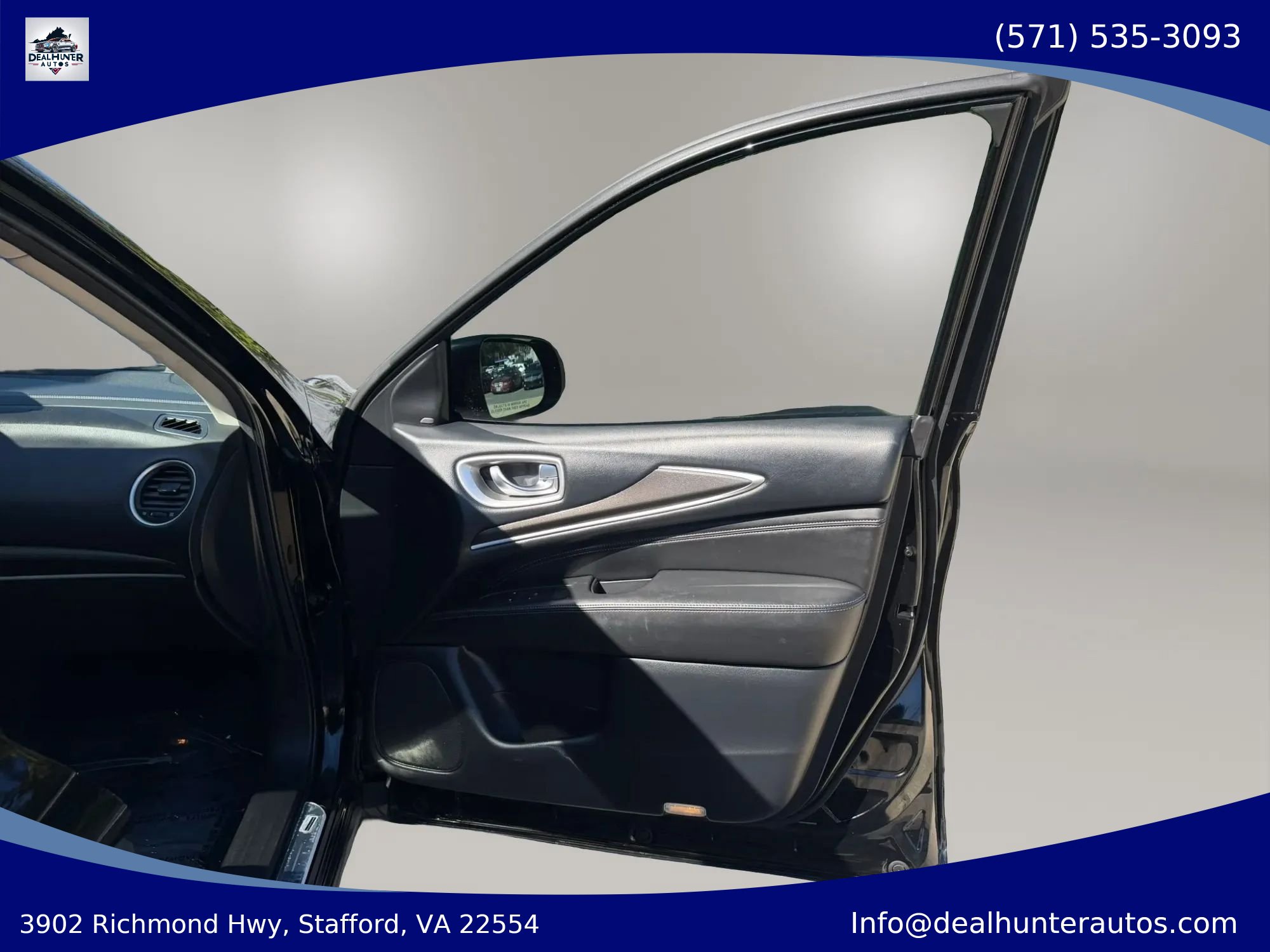 Used 2019 INFINITI QX60 Luxe w/ Essential Package AWD/4WD image 17