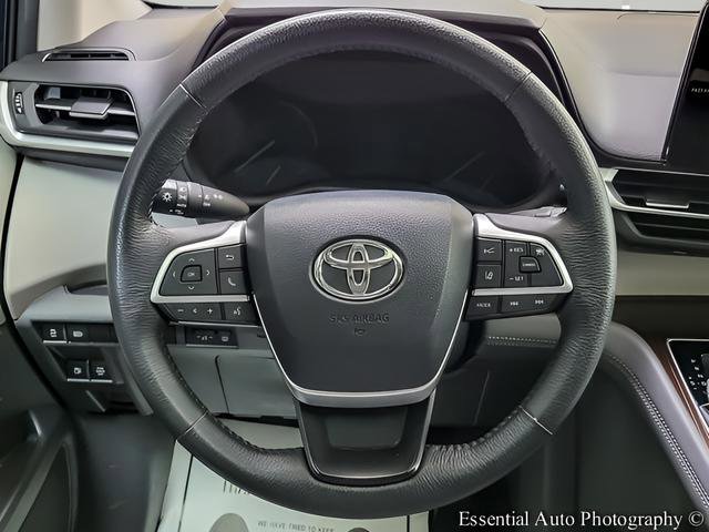 Certified 2024 Toyota Sienna XLE image 15