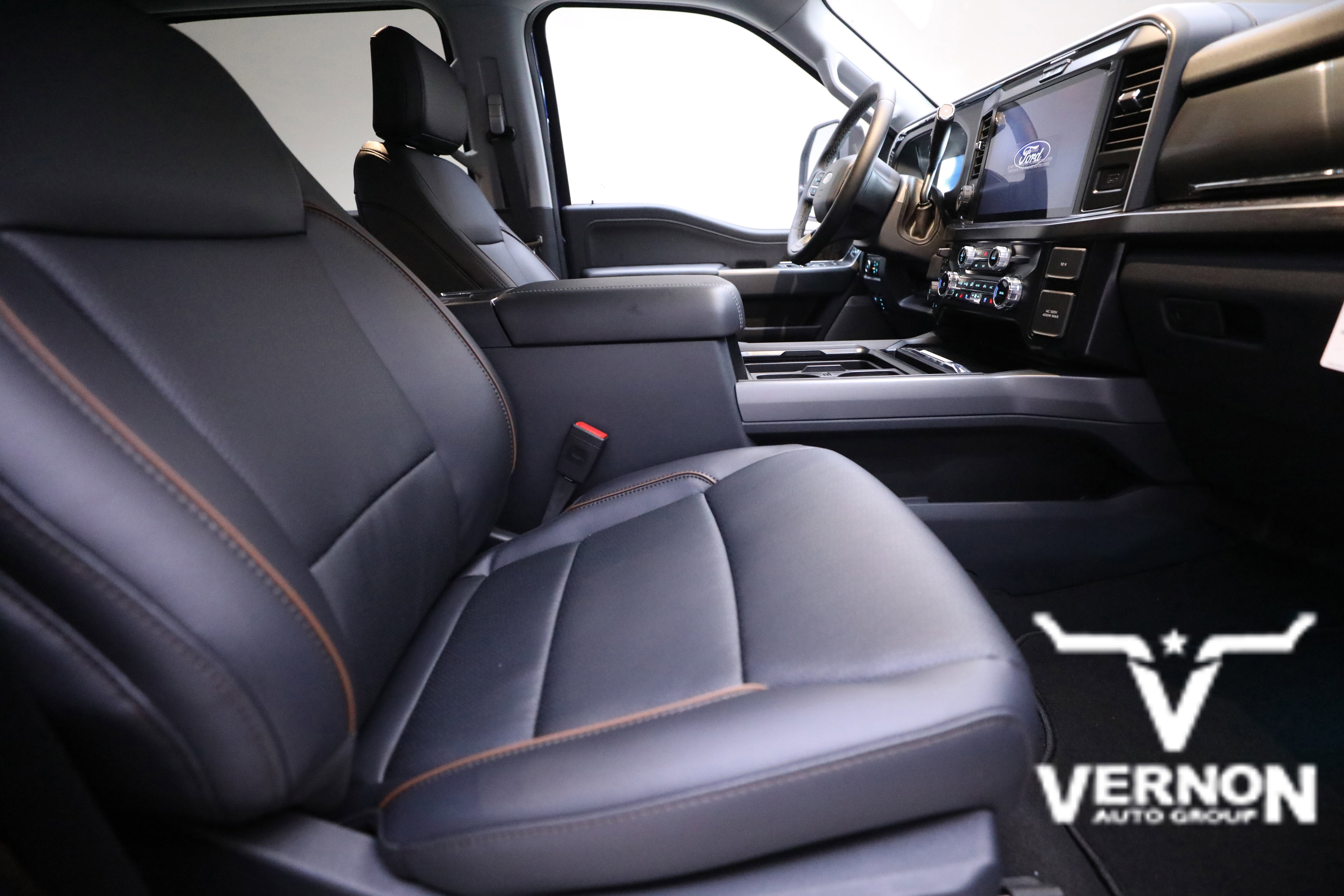 New 2026 Ford F250 Lariat w/ Lariat Premium Package image 11