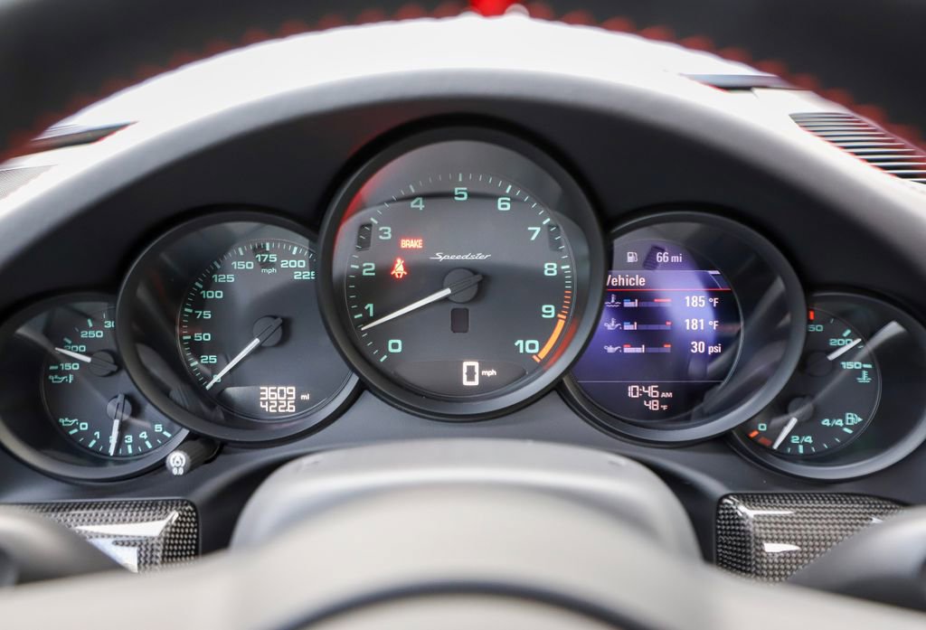 Used 2019 Porsche 911 Speedster image 14