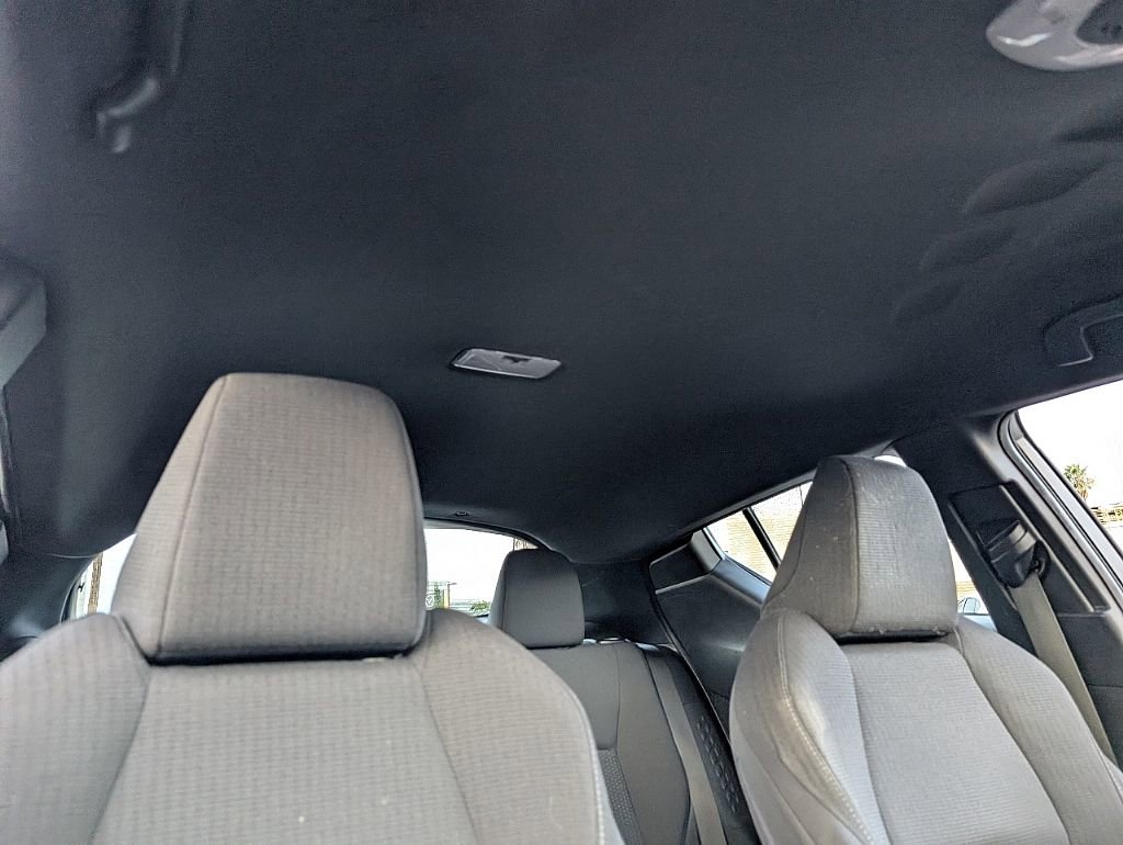 Used 2018 Toyota C-HR XLE image 16