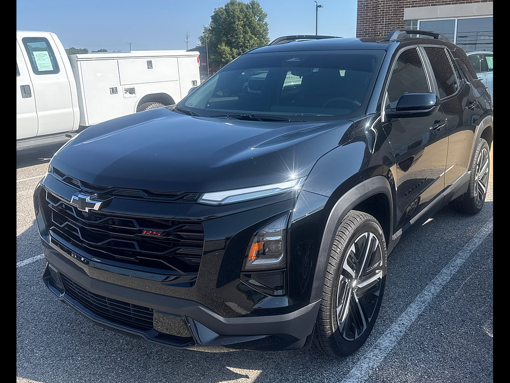 Used 2026 Chevrolet Equinox RS w/ Convenience Package III AWD/4WD image 2