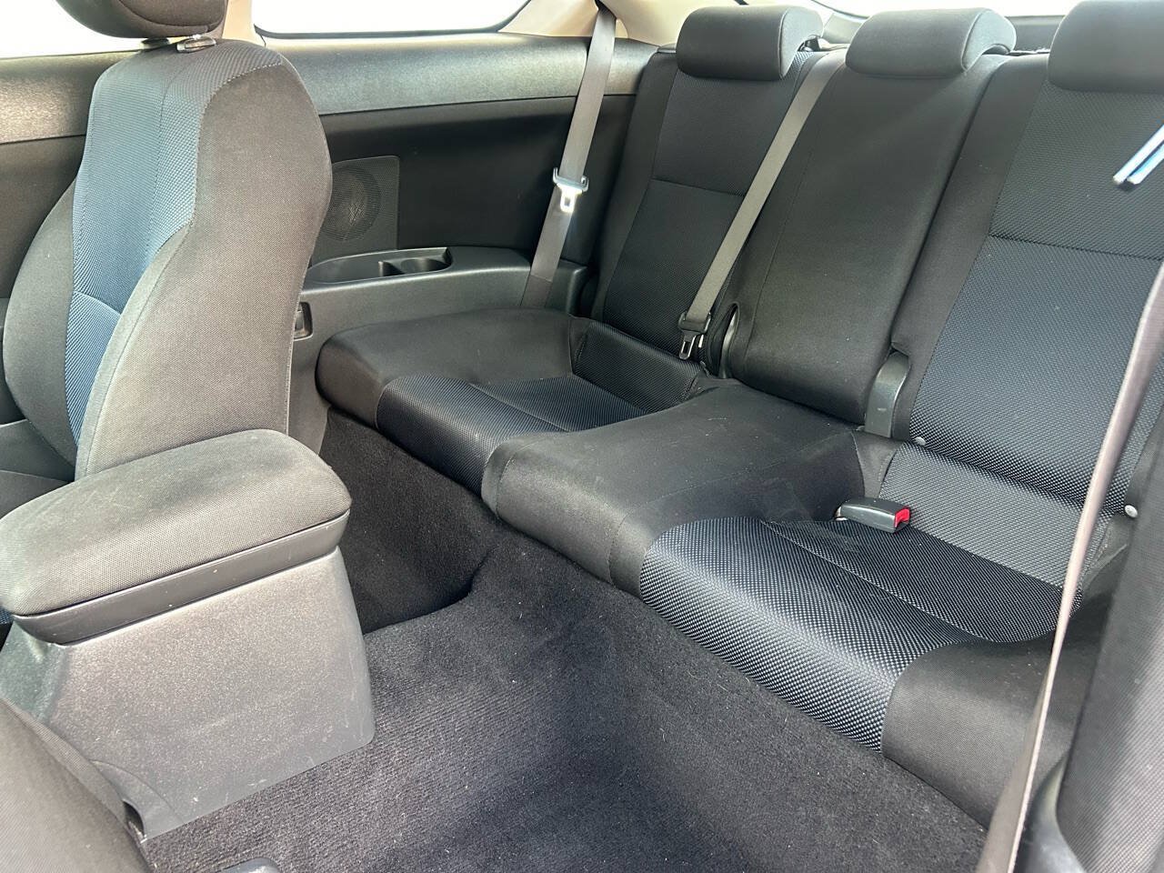 Used 2005 Scion tC FWD image 11