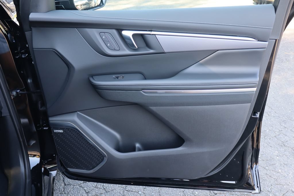 New 2026 Buick Enclave Sport Touring w/ Power Package FWD image 25