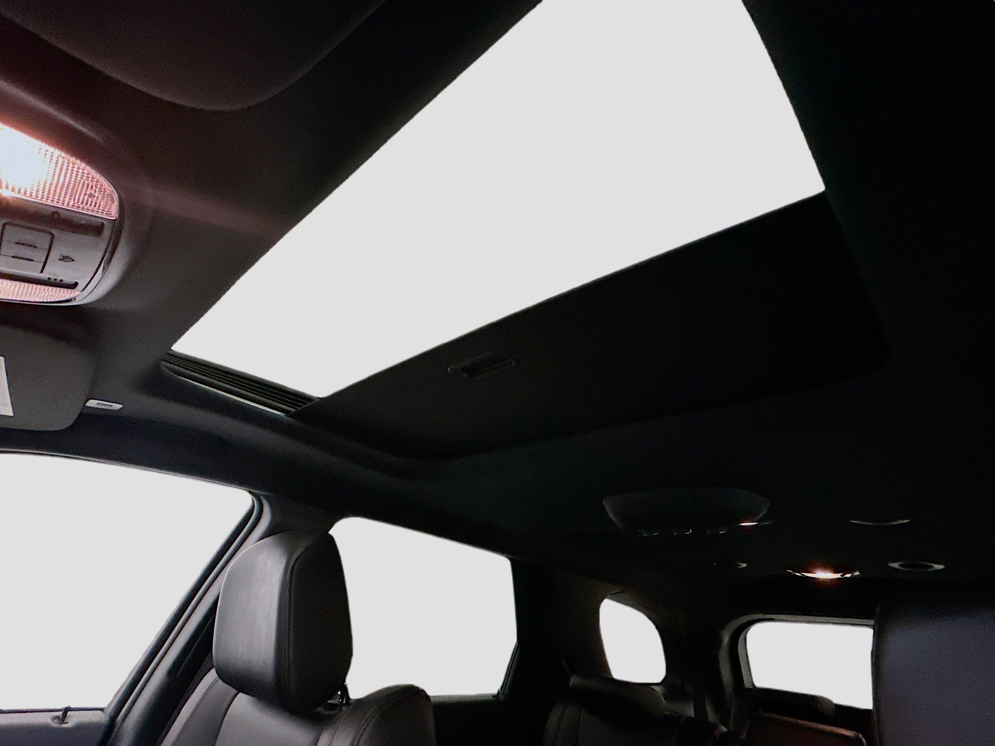 Used 2025 Dodge Durango GT image 27