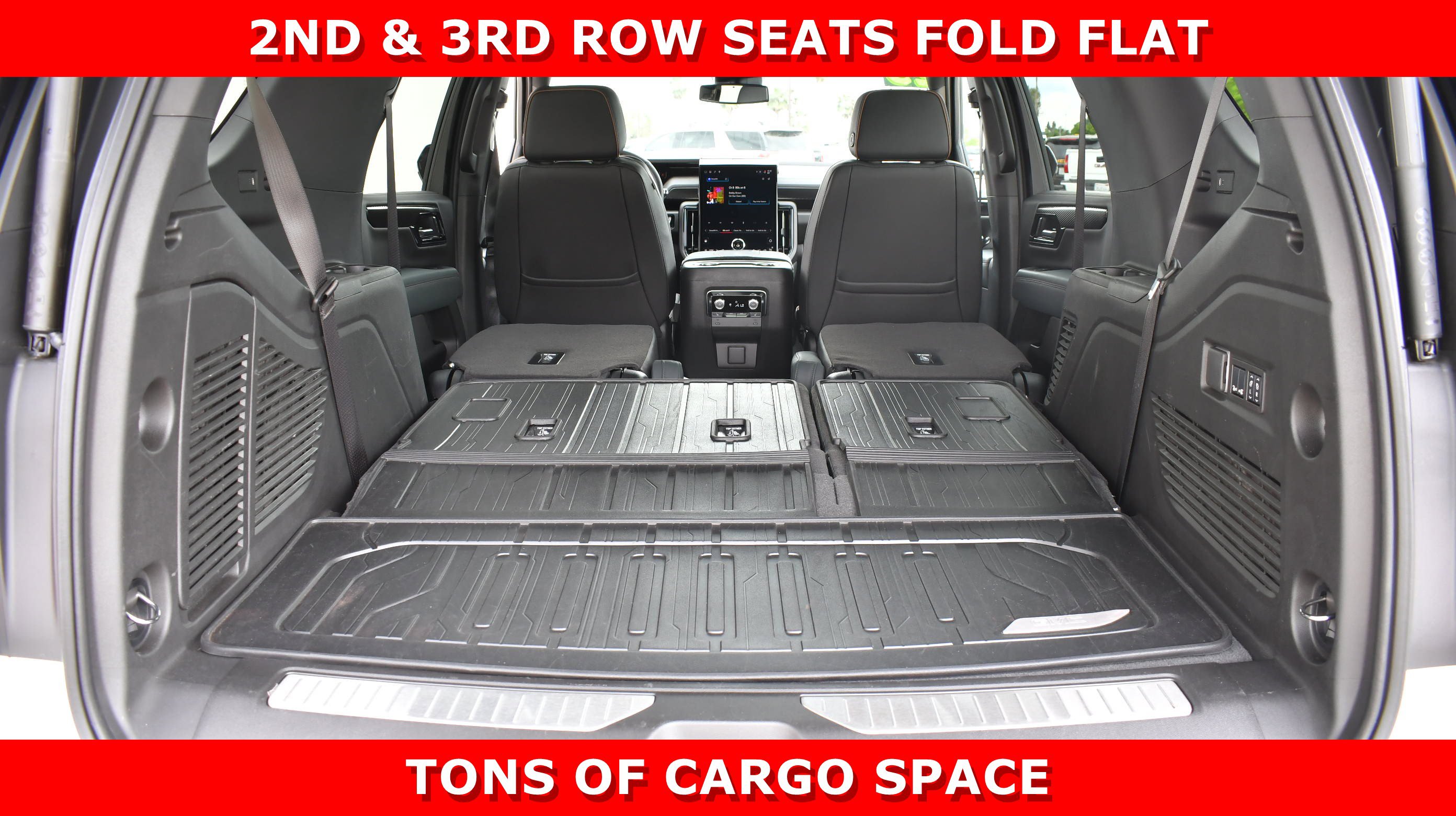 Used 2025 GMC Yukon AT4 AWD/4WD image 9