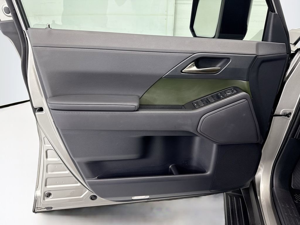 Used 2024 Lexus GX 550 image 22