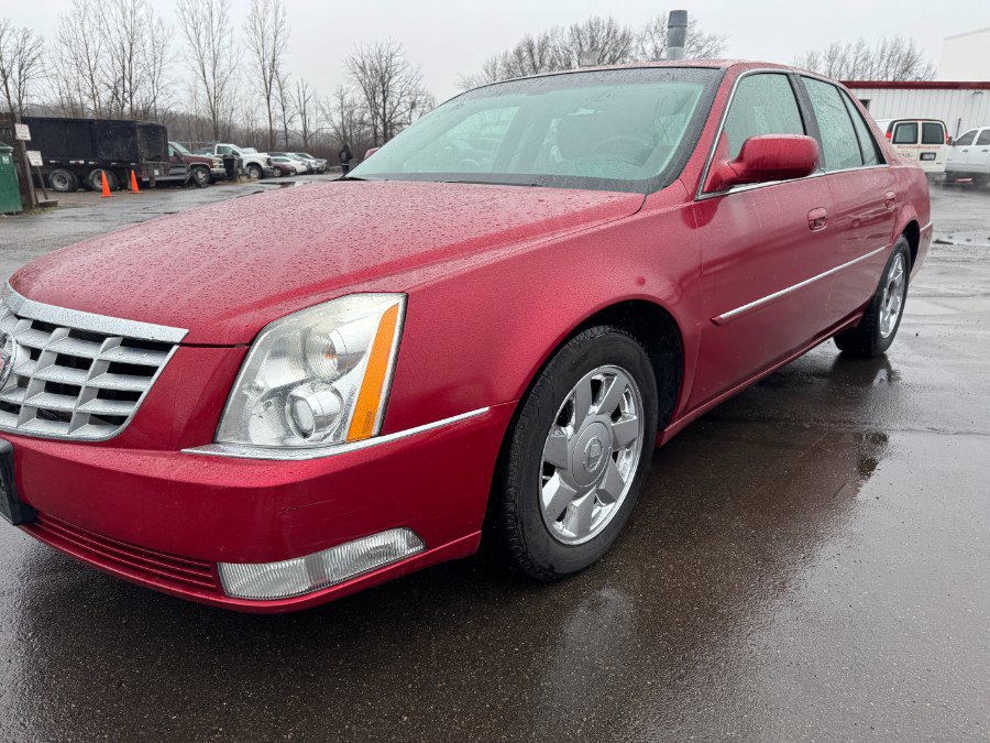 Used 2011 Cadillac DTS 4dr Sdn Base FWD image 9