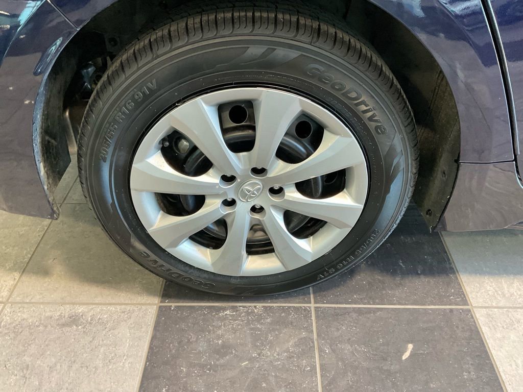 Certified 2025 Toyota Corolla LE image 7